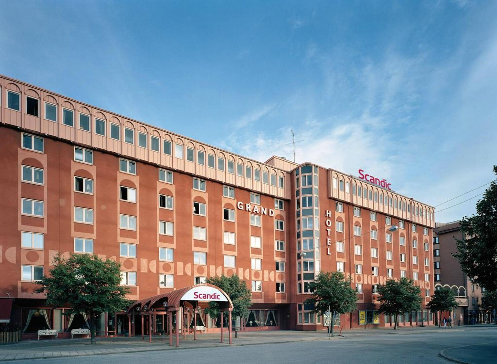 Scandic Grand Hotel Orebro Bagian luar foto