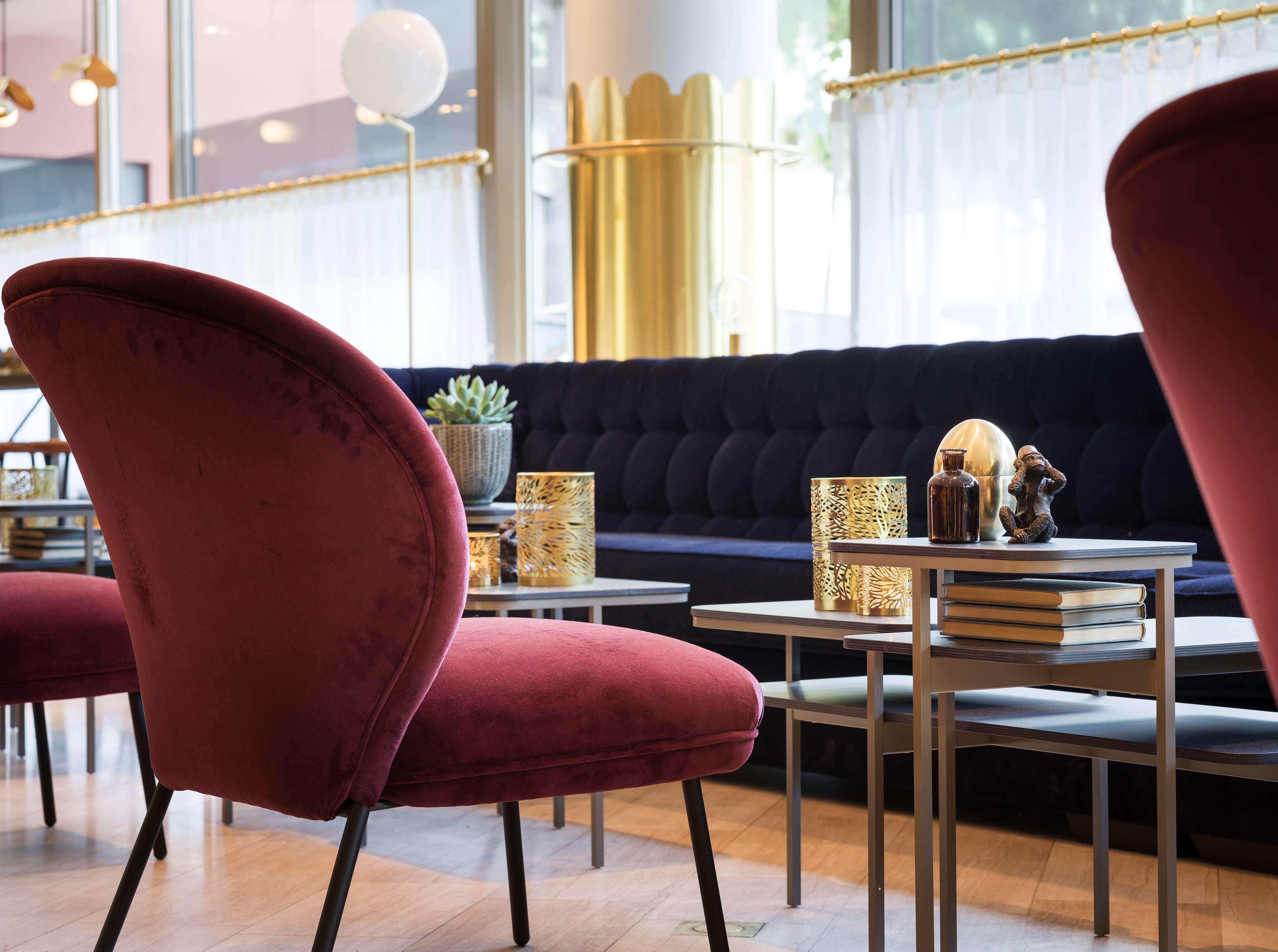 Scandic Grand Hotel Orebro Bagian luar foto