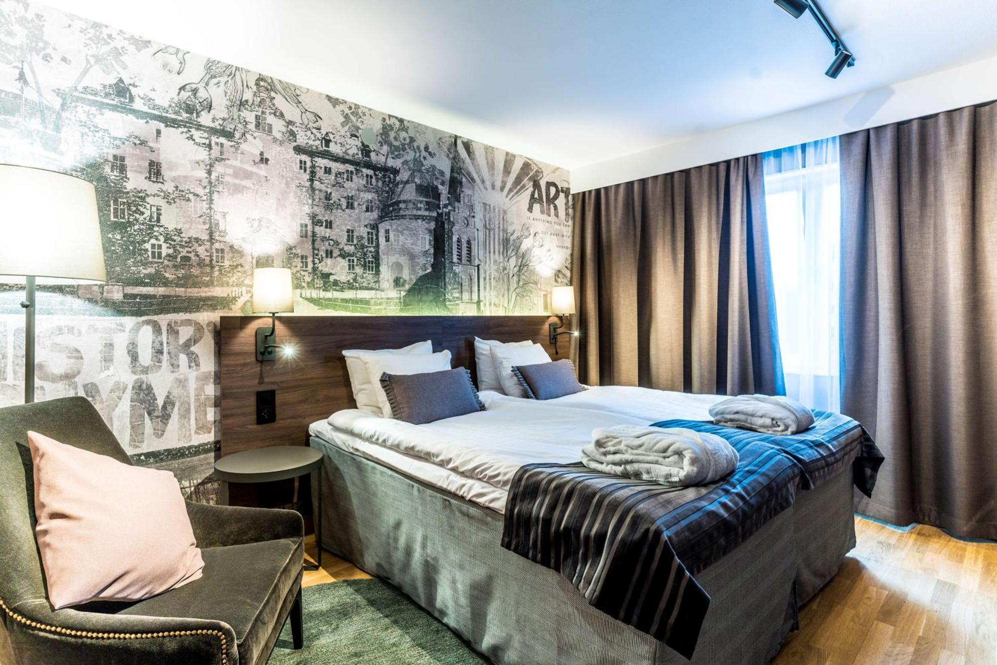 Scandic Grand Hotel Orebro Bagian luar foto